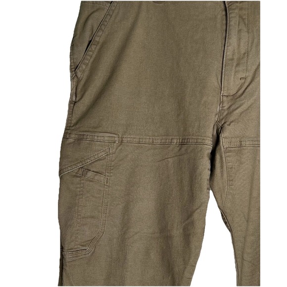 Wrangler ATG Men's Pants 38X32 NS825FR Tan Pockets Work Hiking Utility - Picture 2 of 8